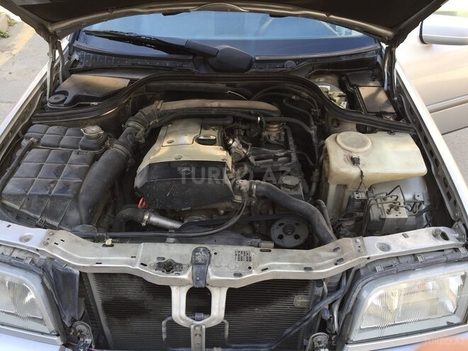 Mercedes C 180 1999, 352,188 km - 1.8 l - Bakı