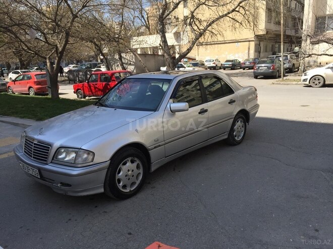 Mercedes C 180 1999, 352,188 km - 1.8 l - Bakı