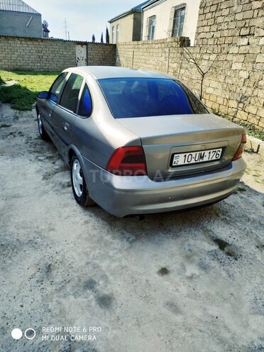 Opel Vectra 1996, 320,000 km - 1.6 l - Bakı