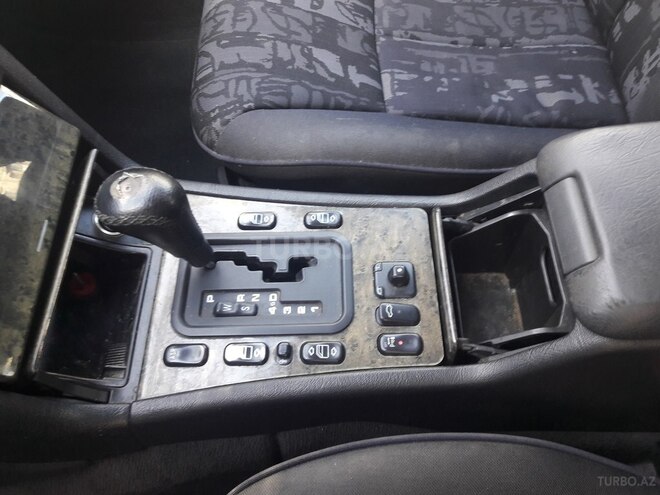 Mercedes E 240 1998, 328,475 km - 2.4 л - Bakı