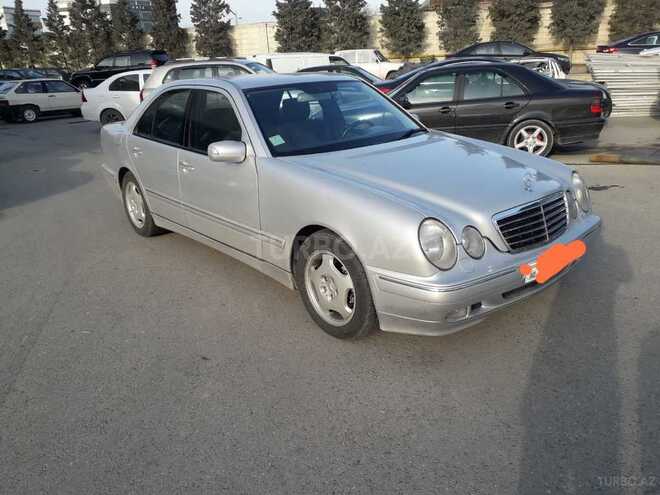 Mercedes E 240 2001, 307,000 km - 2.4 l - Bakı
