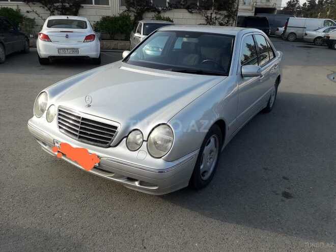 Mercedes E 240 2001, 307,000 km - 2.4 l - Bakı