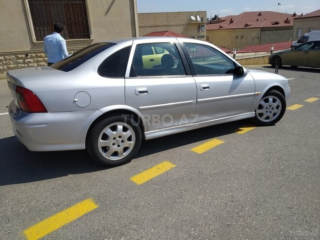 Opel Vectra 1999, 270,646 km - 1.8 l - Bakı