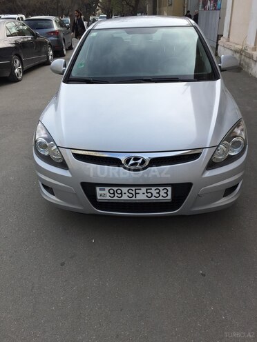 Hyundai i30 2009, 195,000 km - 1.4 л - Bakı