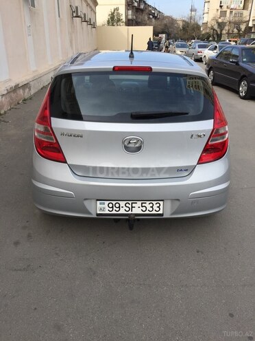 Hyundai i30 2009, 195,000 km - 1.4 л - Bakı