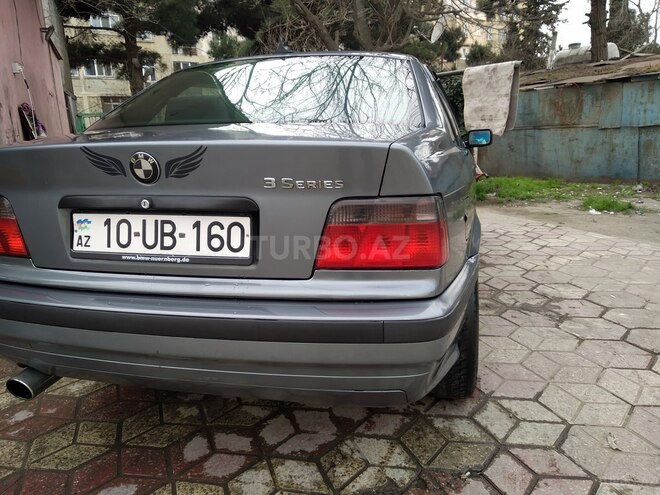BMW 318 1995, 297,000 km - 2.0 л - Bakı