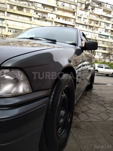 BMW 318 1995, 297,000 km - 2.0 л - Bakı