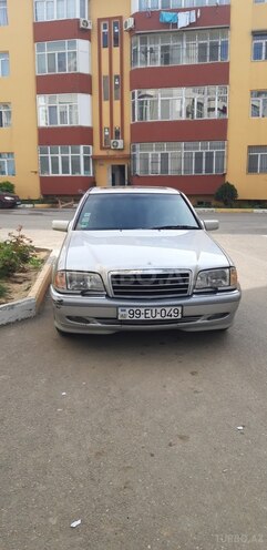 Mercedes C 240 2000, 234,000 km - 2.4 l - Bakı