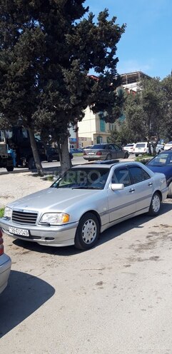 Mercedes C 240 2000, 234,000 km - 2.4 l - Bakı