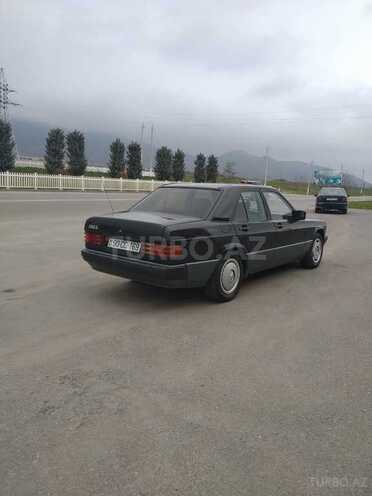 Mercedes 190 1990, 300,000 km - 2.0 l - İsmayıllı