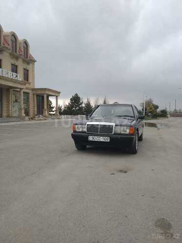 Mercedes 190 1990, 300,000 km - 2.0 l - İsmayıllı