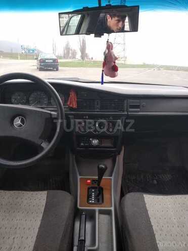 Mercedes 190 1990, 300,000 km - 2.0 l - İsmayıllı