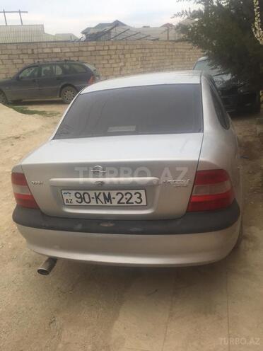 Opel Vectra 1998, 245,000 km - 1.6 л - Bakı