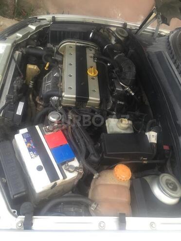 Opel Vectra 1998, 245,000 km - 1.6 л - Bakı