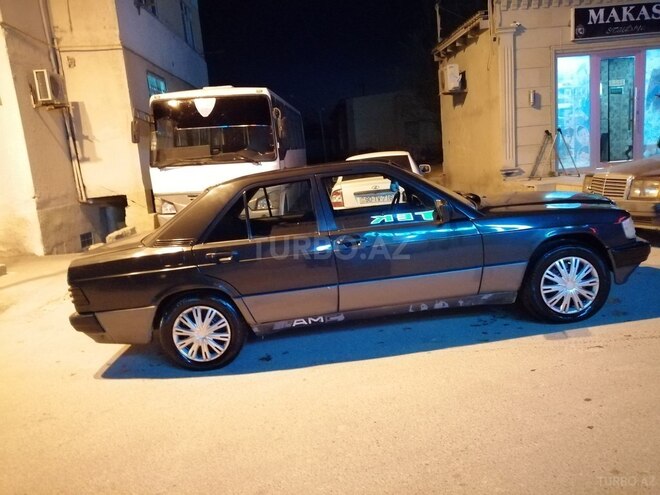 Mercedes 190 1991, 104,507 km - 2.0 l - Bakı