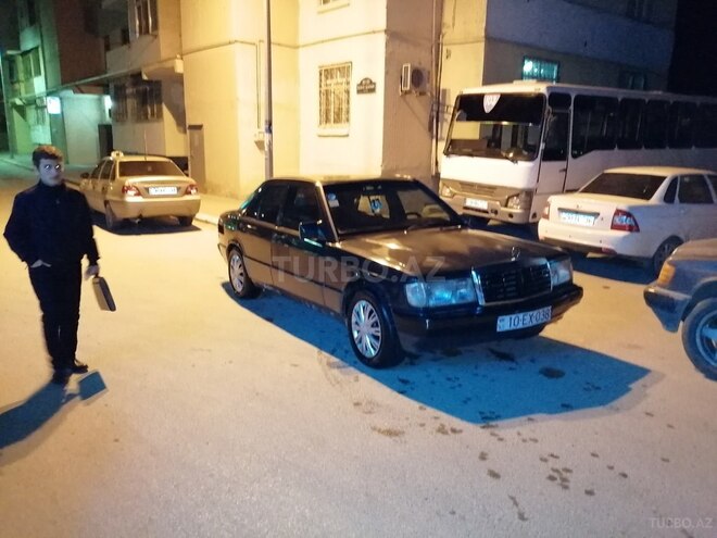 Mercedes 190 1991, 104,507 km - 2.0 l - Bakı