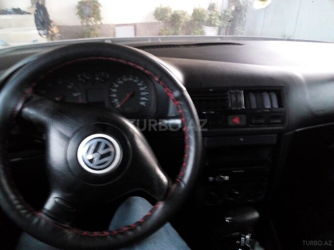 Volkswagen Bora 2003, 240,000 km - 1.6 l - Bakı