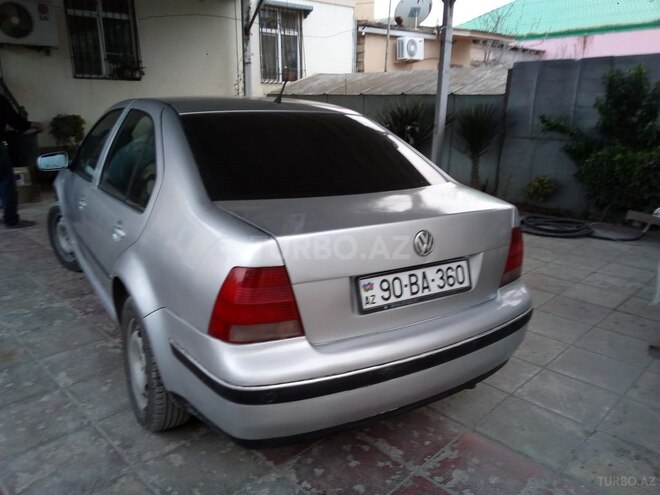 Volkswagen Bora 2003, 240,000 km - 1.6 l - Bakı