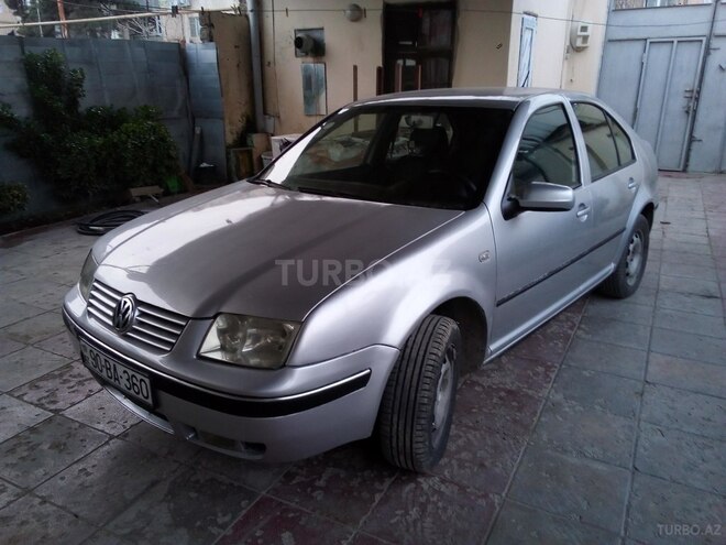 Volkswagen Bora 2003, 240,000 km - 1.6 l - Bakı