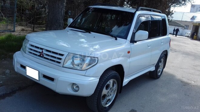 Mitsubishi Pajero io 1999, 265,000 km - 1.8 л - Bakı
