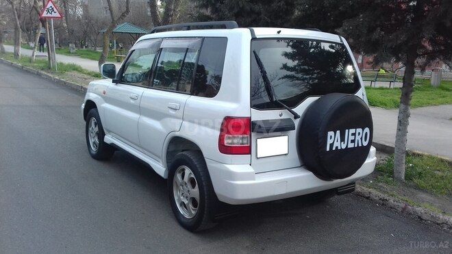 Mitsubishi Pajero io 1999, 265,000 km - 1.8 л - Bakı