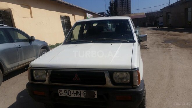 Mitsubishi L200 1997, 132,000 km - 2.5 л - Bakı