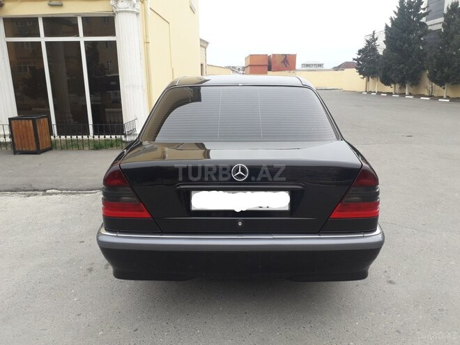 Mercedes C 200 1999, 185,231 km - 2.0 l - Bakı