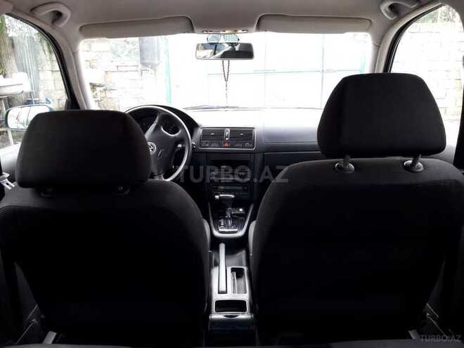 Volkswagen Golf 2000, 25,000 km - 1.6 l - Bakı