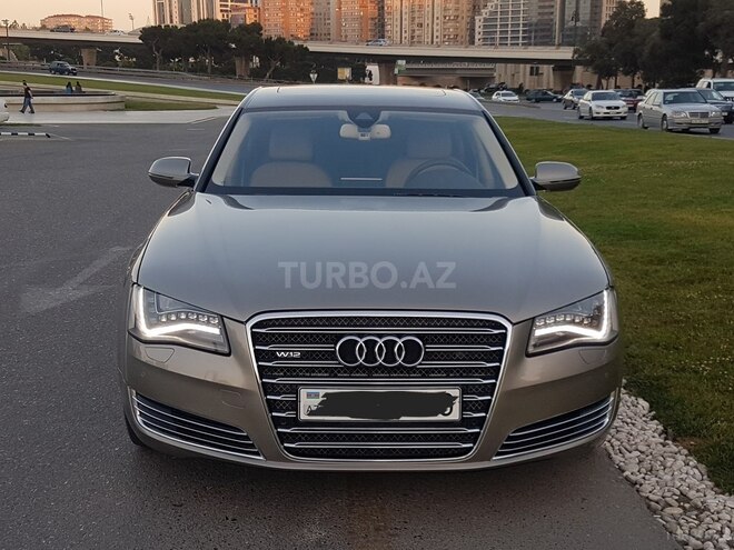 Audi A8 2011, 72,000 km - 6.3 l - Bakı