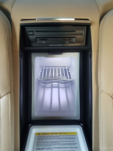 Audi A8 2011, 72,000 km - 6.3 l - Bakı