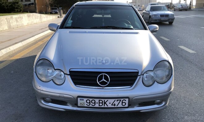 Mercedes C 200 2001, 366,420 km - 2.0 l - Bakı