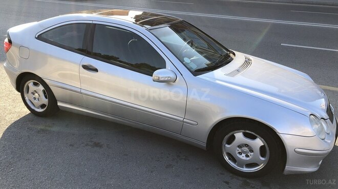 Mercedes C 200 2001, 366,420 km - 2.0 l - Bakı