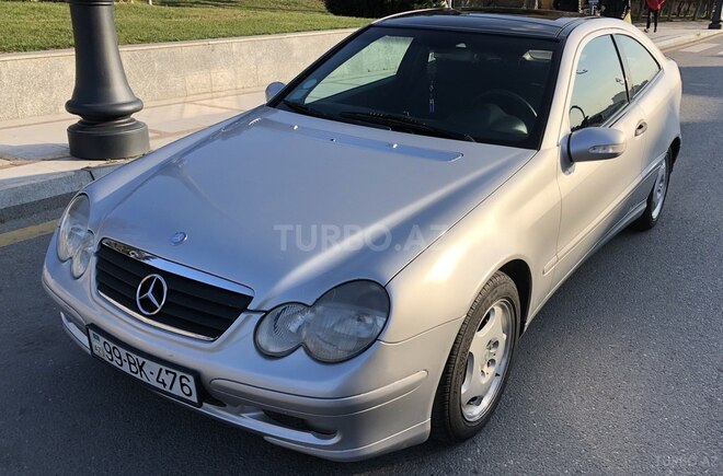 Mercedes C 200 2001, 366,420 km - 2.0 l - Bakı