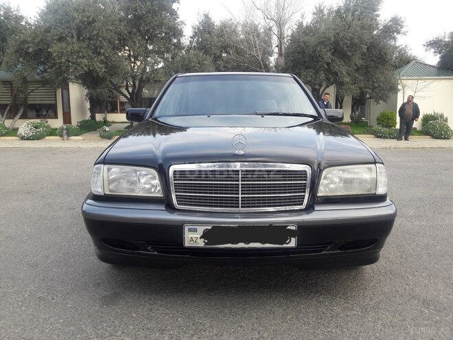 Mercedes C 220 2000, 347,000 km - 2.2 l - Bakı