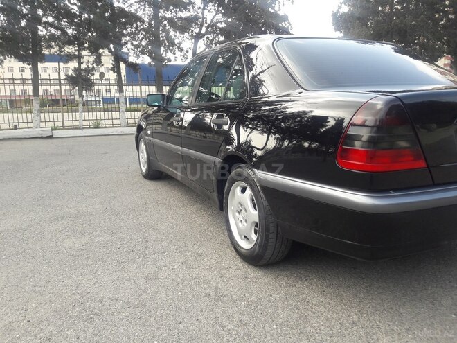 Mercedes C 220 2000, 347,000 km - 2.2 l - Bakı