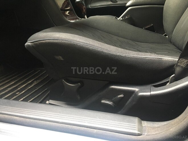 Mercedes E 220 2000, 390,000 km - 2.2 л - Bakı