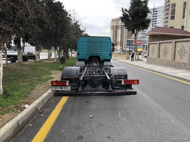 Mercedes Atego 1018 2001, 455,777 km - 4.3 л - Bakı