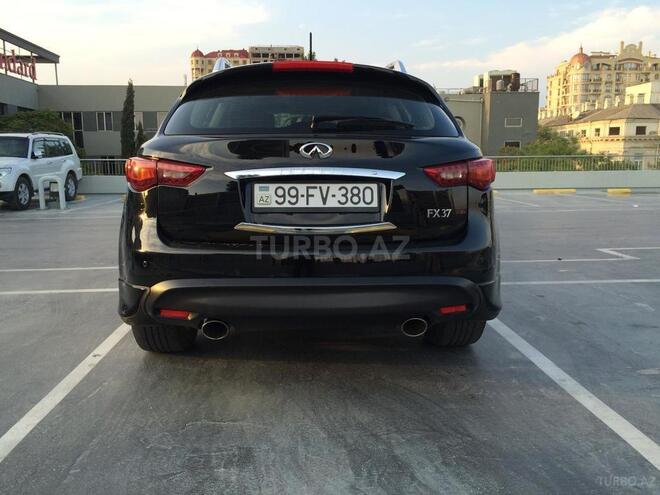 Infiniti FX37 2013, 62,000 km - 3.7 л - Bakı
