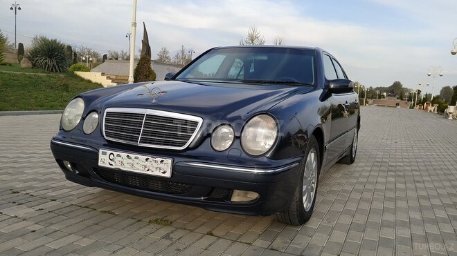 Mercedes E 220 2001, 262,000 km - 2.2 l - Bərdə