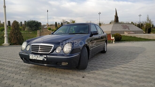 Mercedes E 220 2001, 262,000 km - 2.2 l - Bərdə