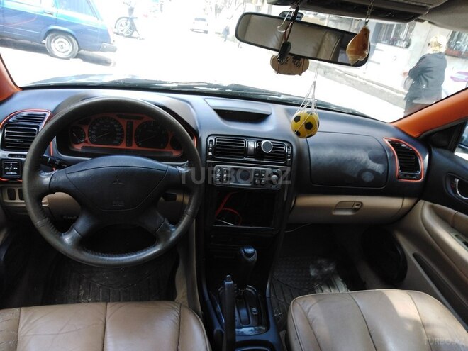 Mitsubishi Galant 1999, 300,000 km - 2.5 l - Bakı