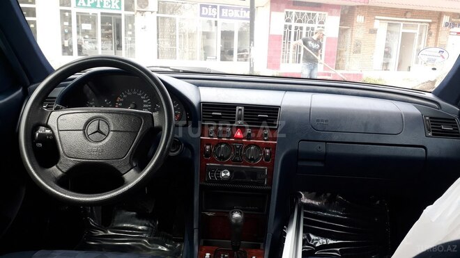 Mercedes C 200 1998, 320,000 km - 2.0 l - Bərdə