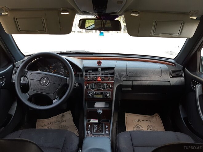 Mercedes C 240 1998, 160,000 km - 2.4 l - Mingəçevir