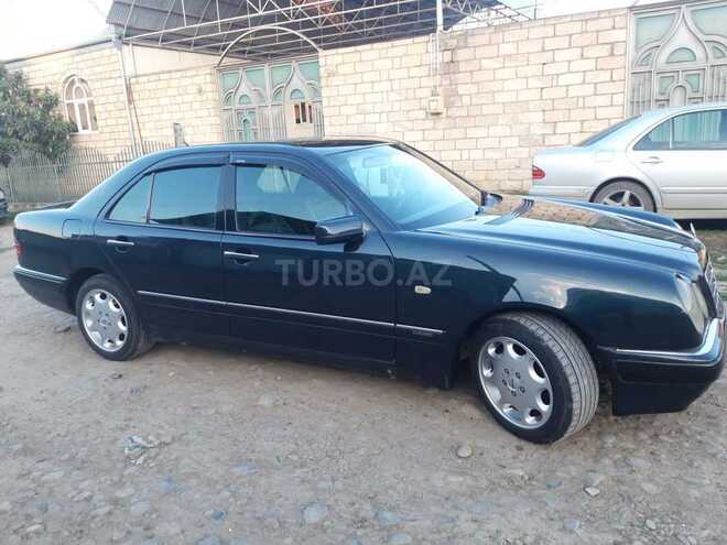 Mercedes E 240 1997, 187,123 km - 2.4 l - Samux