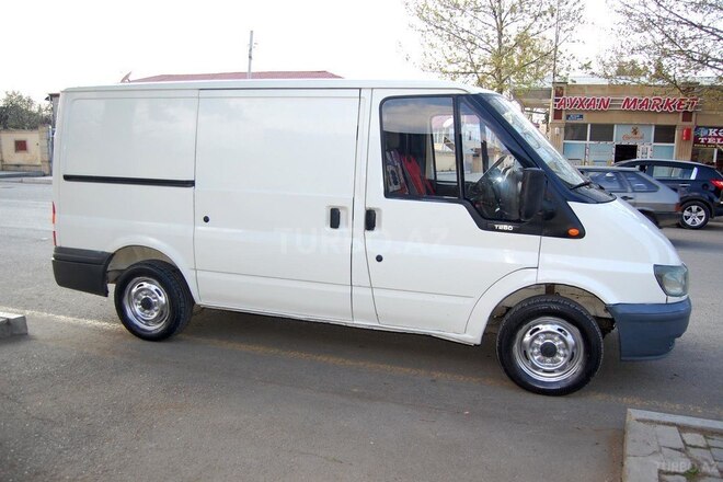 Ford Transit 2001, 374,000 km - 2.0 l - Qazax