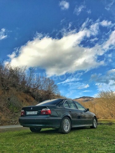BMW 528 1997, 253,333 km - 2.8 l - Masallı