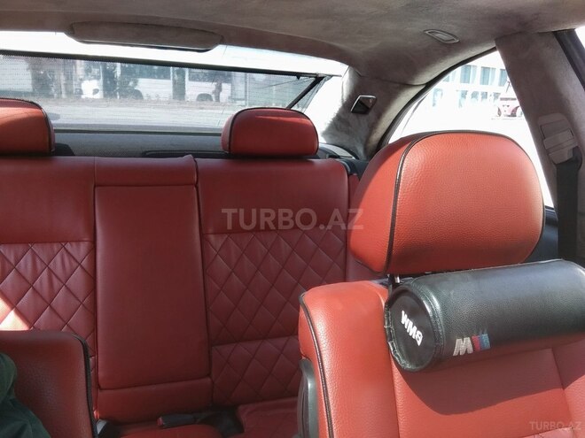 BMW 330 2000, 320,000 km - 0.3 l - Bakı