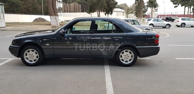Mercedes C 200 1995, 256,600 km - 2.0 l - Sumqayıt