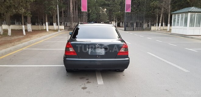 Mercedes C 200 1995, 256,600 km - 2.0 l - Sumqayıt