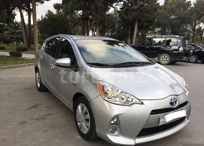 Toyota Prius 2012, 128,000 km - 1.5 л - Bakı